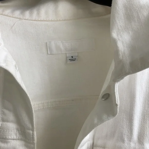 Jacket - Picture 2 of 4